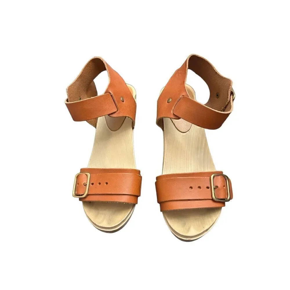 BRYR CLOGS Size 36 - Picture 3 of 10